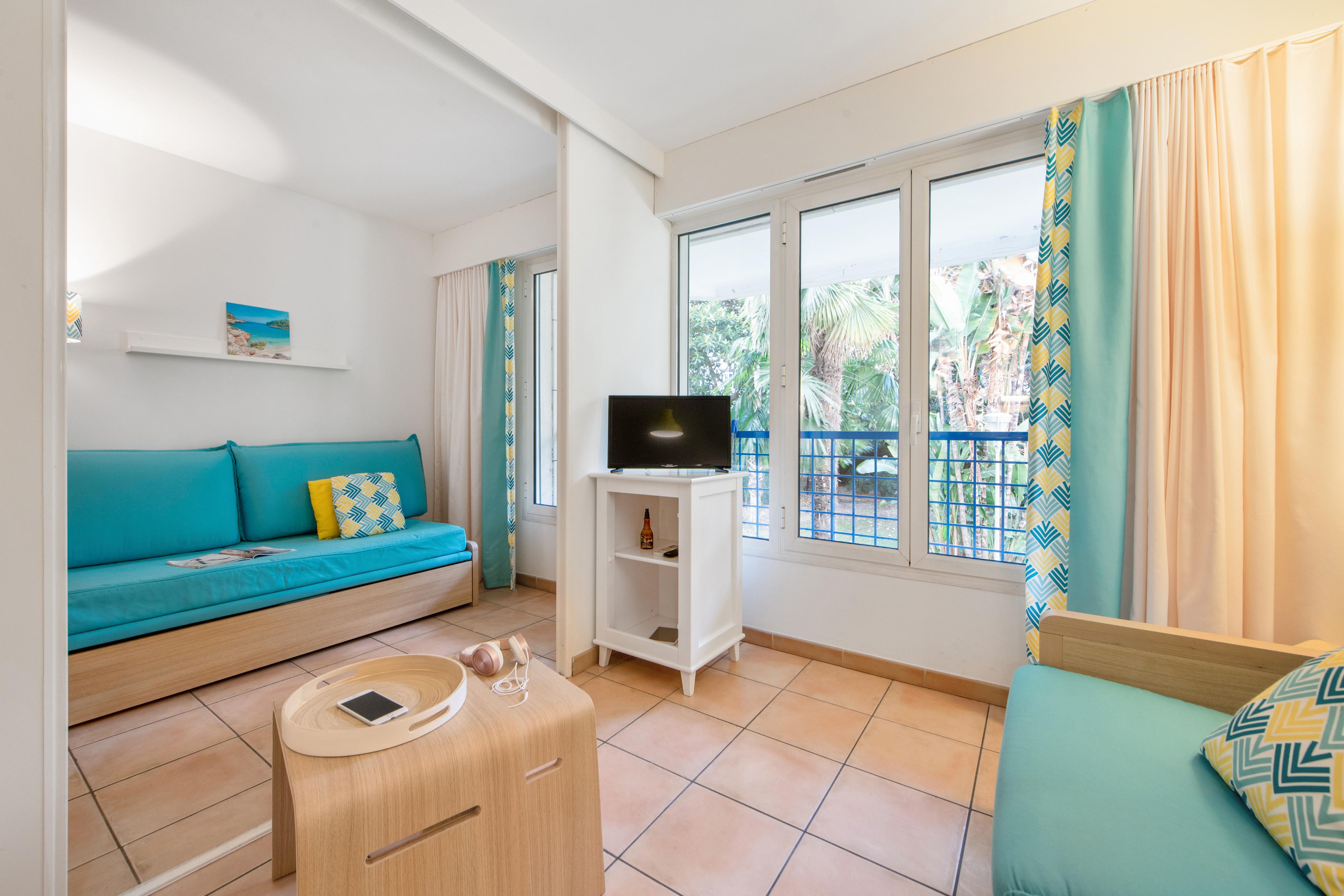 Residence Pierre & Vacances Les Rivages Du Parc Ментона Екстериор снимка