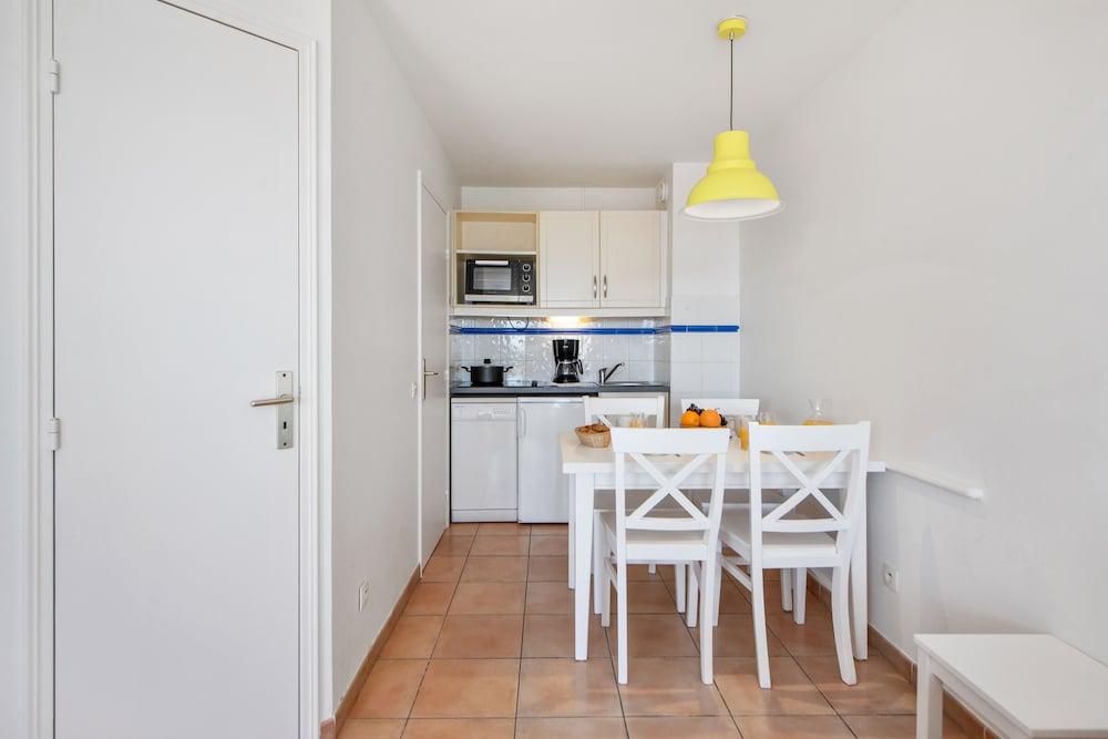 Residence Pierre & Vacances Les Rivages Du Parc Ментона Екстериор снимка