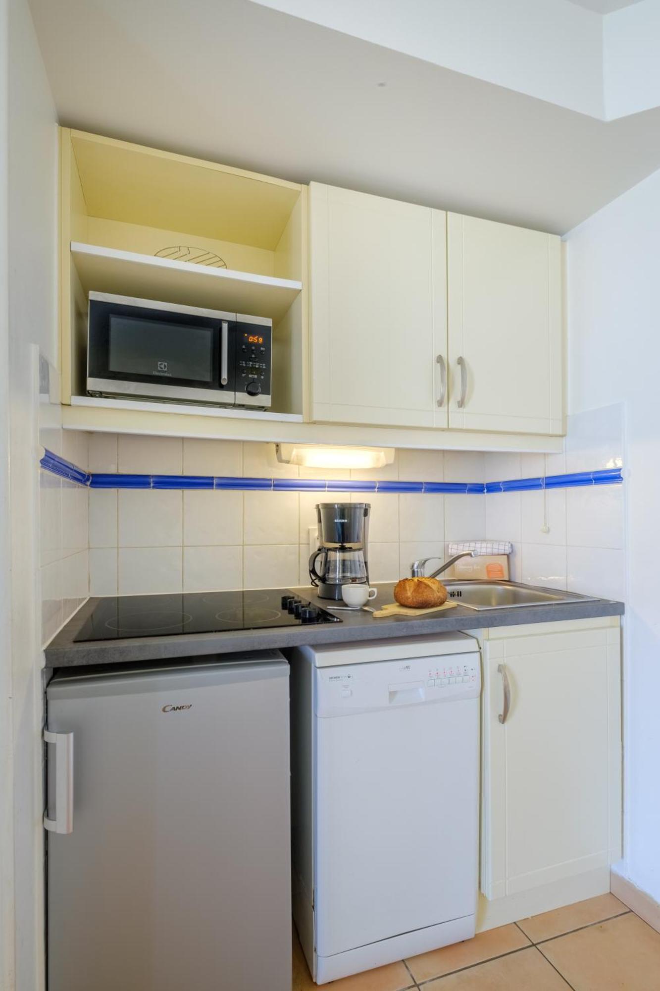 Residence Pierre & Vacances Les Rivages Du Parc Ментона Екстериор снимка